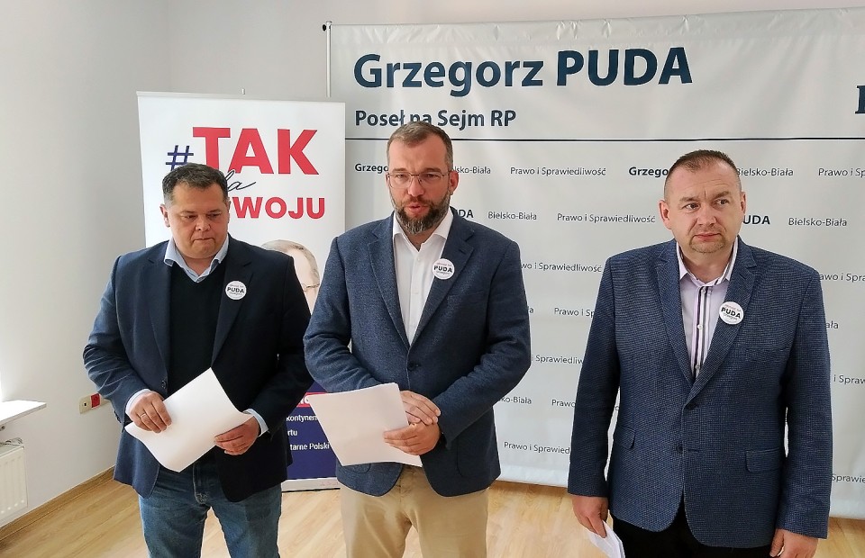 Powódź w Bielsku-Białej i polityka. Jedni kandydaci na europosłów komentują, a inni milczą