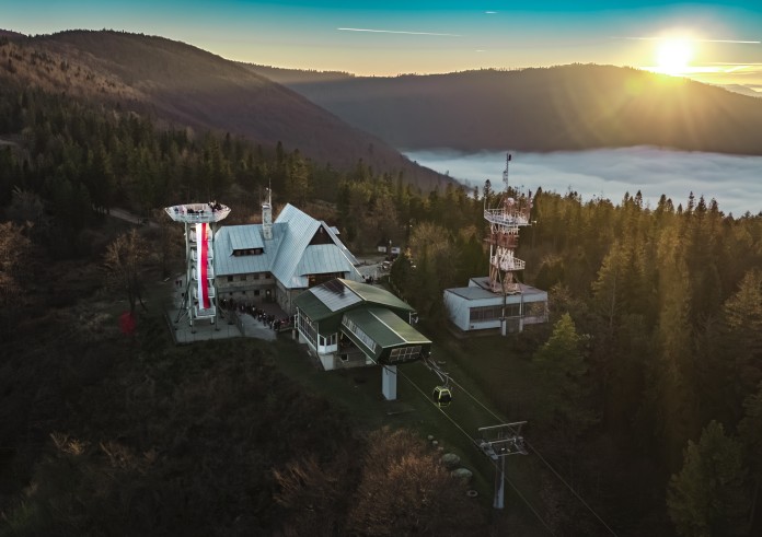 Największa flaga w Beskidach już w piątek na Szyndzielni