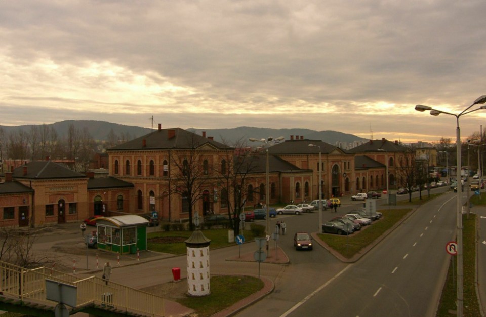 Dworzec kolejowy w Bielsku-Białej odzyska swój blask