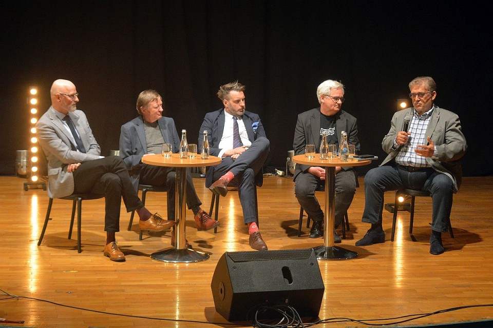 „Potęga Smaku”, czyli debata o słowie (film)