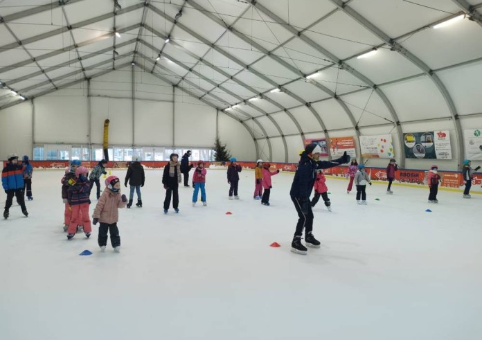 Lodowisko przy ul. Słowackiego rozpoczyna sezon