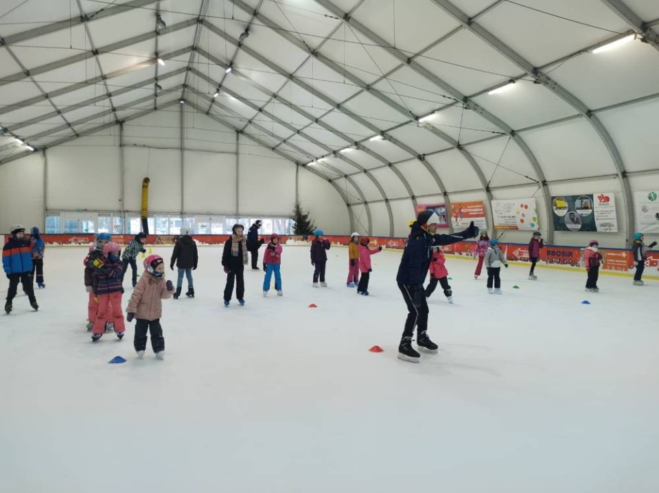 Lodowisko przy ul. Słowackiego rozpoczyna sezon