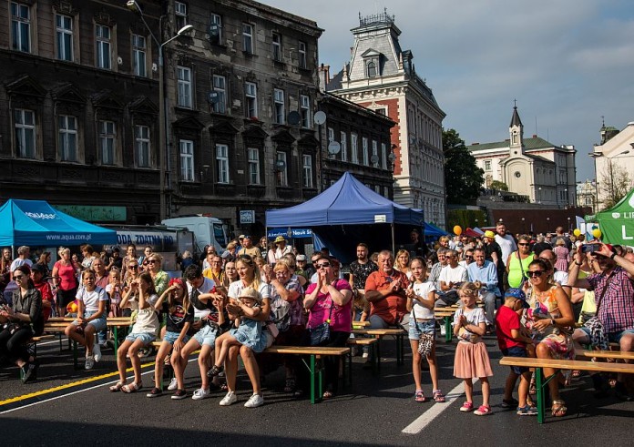 Zamknięta Zamkowa, ale będą dodatkowe pociągi