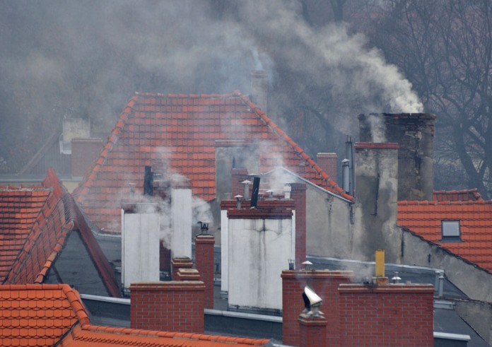Wiosna za progiem a straszą smogiem
