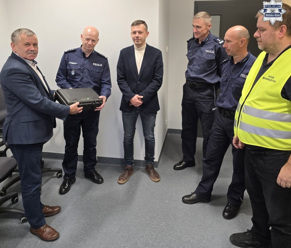 Nowy sprzęt na wyposażeniu bielskich policjantów
