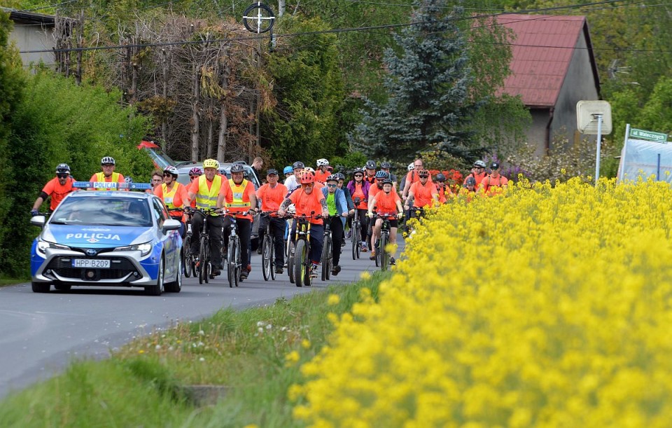 Cykliści na start