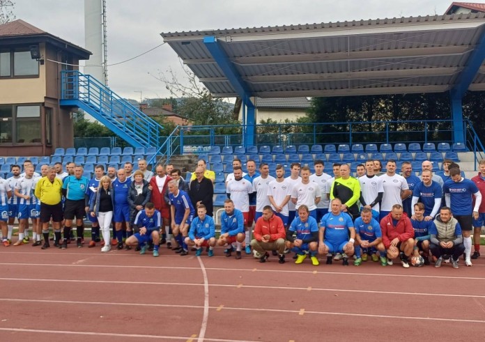 Futbolowi weterani dla hospicjum