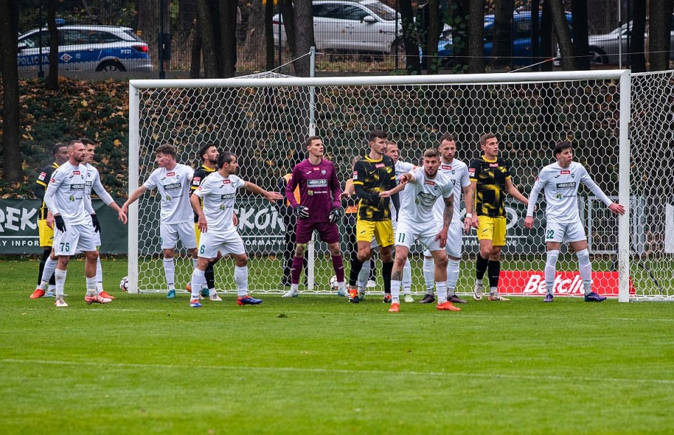 Bolesna porażka Rekordu